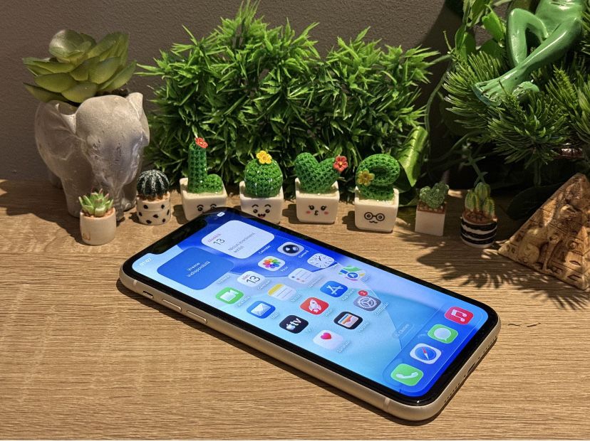 Iphone 11 128gb perfect functionabil 100%