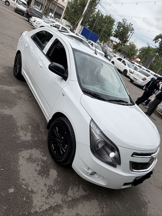 Chevrolet Cobalt 2025 — 2