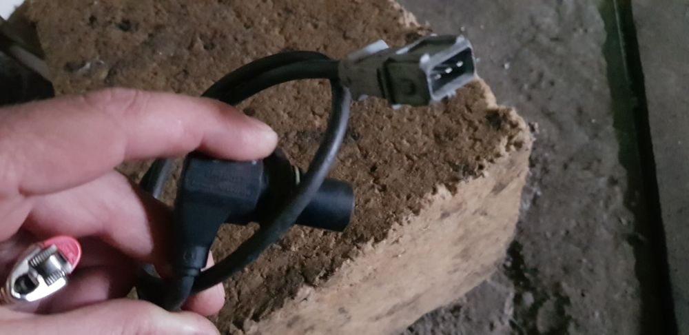 Датчик каленвала ауди А4, фольксваген Б5.