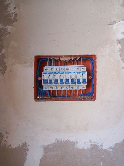 Электро монтаж жумысларын ислеймиз