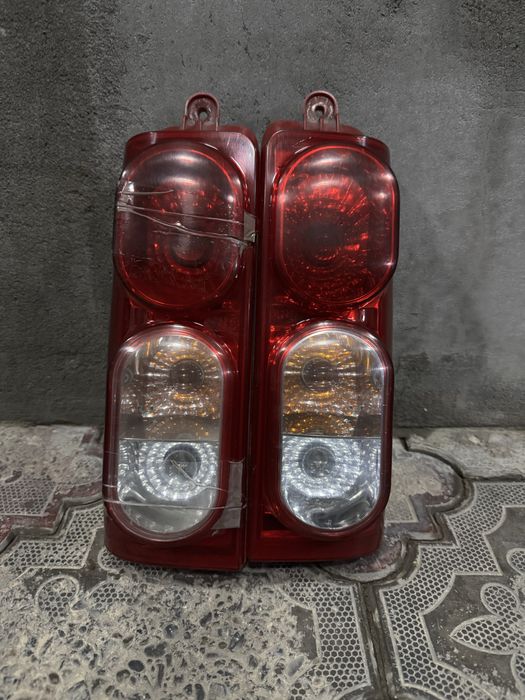 damas orqa fara orginal