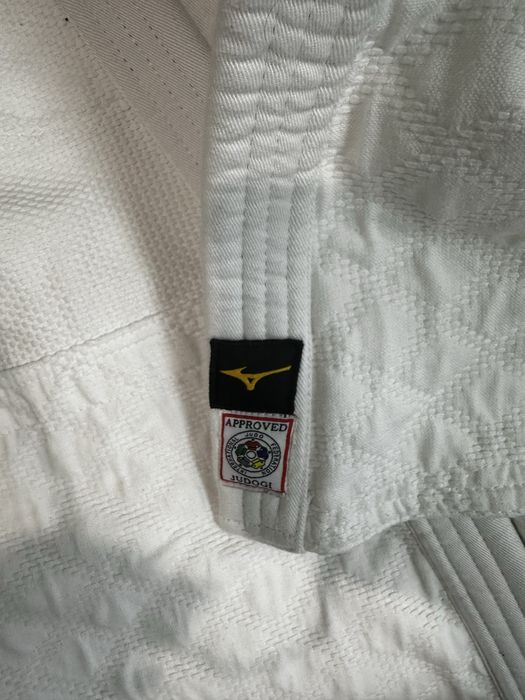 Кимано дзюдо сотштанами