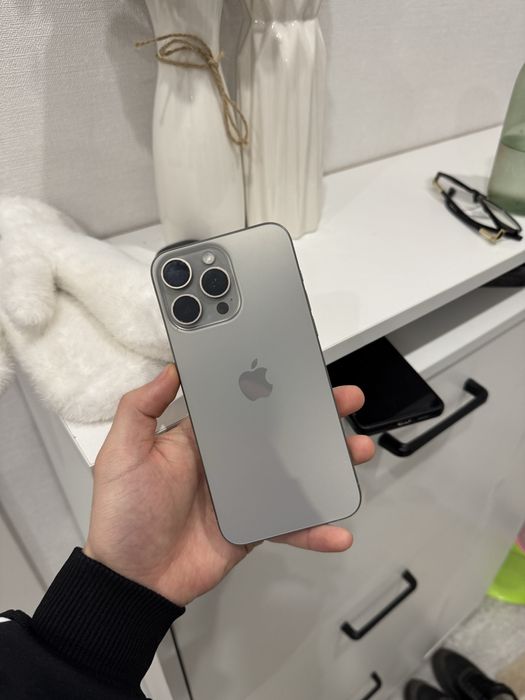 Iphone 15 pro max 256 nat titan срочно