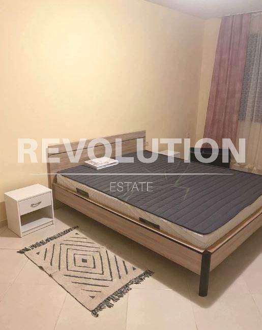 Дава се под наем Двустаен апартамент в Варна, ХЕИ - 70 кв.м за 448.8 € - Снимка #4