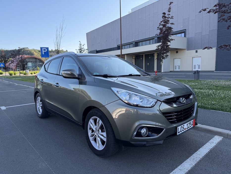Hyundai ix35 AUTOMAT,4x4, 2.0 diesel 184 cp,are carte RAR