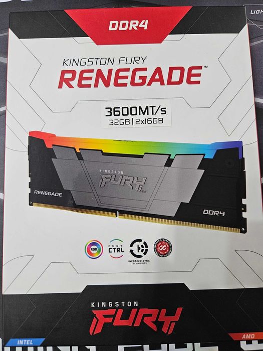 RAM Kingston Fury Renegade RGB 2x16 GB
