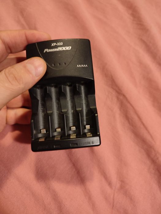 Зарядно за батерии