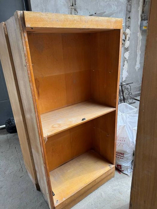 Shkaflar sotiladi kelishilgan narxda