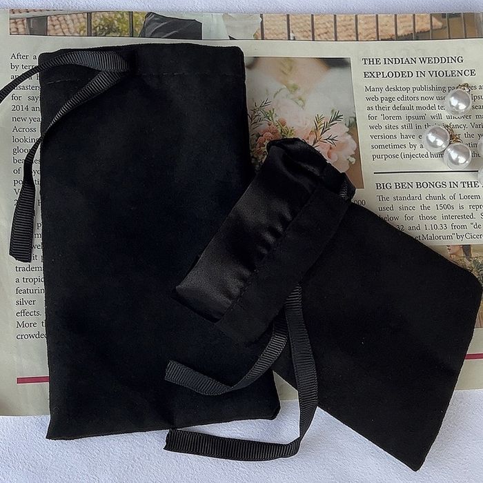 Фланеливые подарочные мешки с завязкой  50шт-(50дона)


Размер