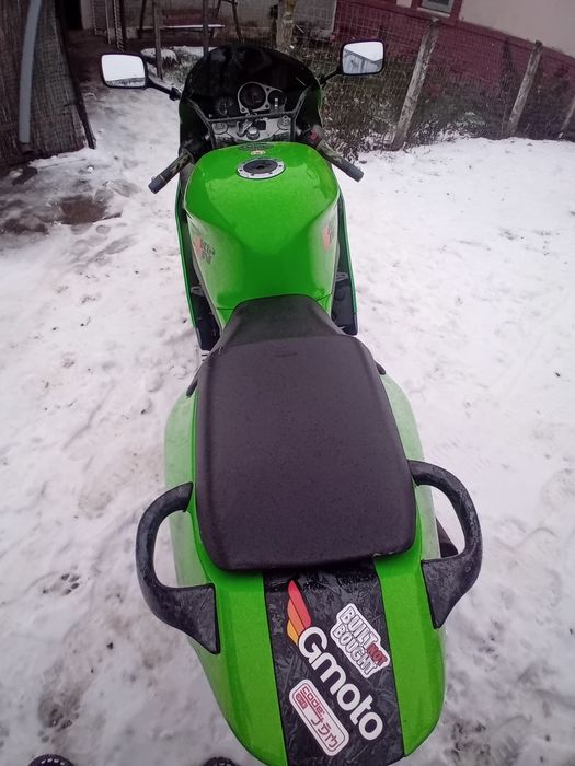 Kawasaki Ninja ZX7R 750p