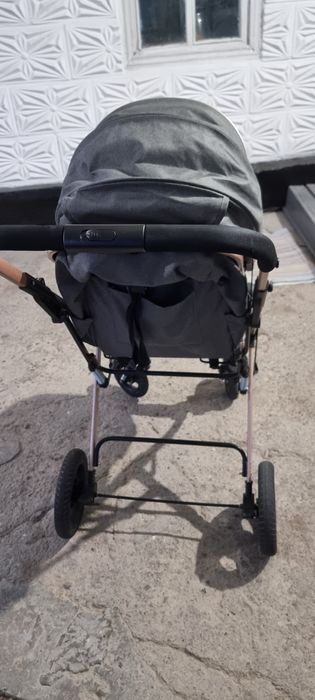 Детская коляска 3в1