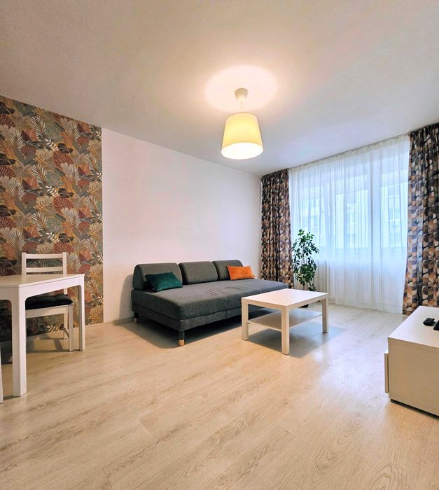 Vânzare apartament 3 camere, decomandat, direct proprietar, Tineretului, Aleea Tohani | Renovat, mobilat și utilat | 2 balcoane | Et. 6/10