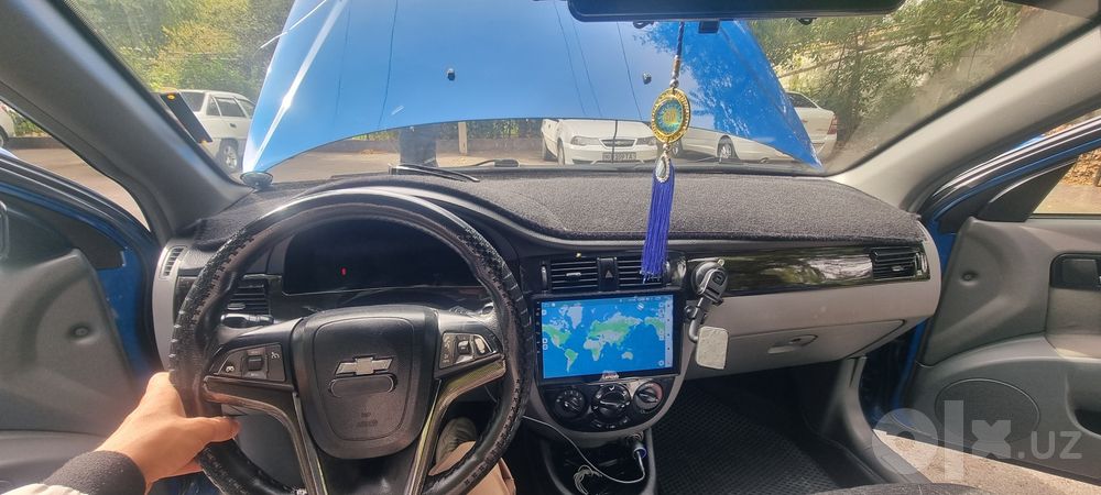 Jentra 1.5 sotladi kraskasi orqa kriloda petno bor qogani toza