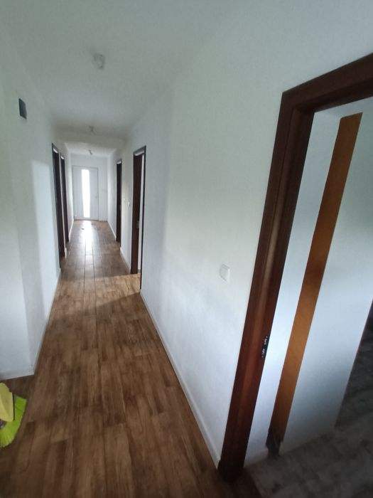 Casa de vanzare  Valea Calugareasca