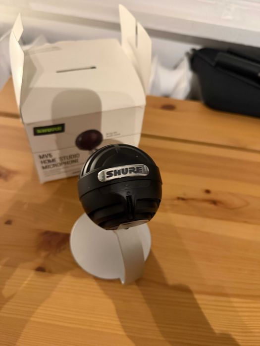 Shure MV5 USB микрофон, като нов