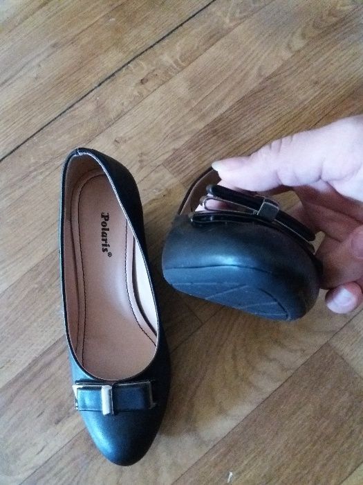 Туфли женские фирма FLO