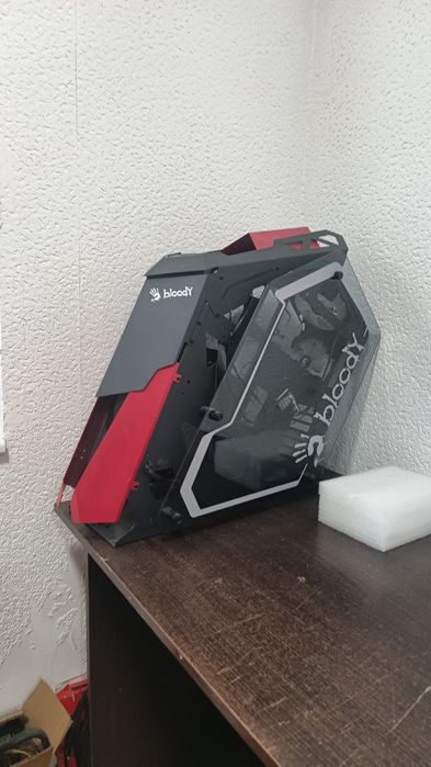Продам корпус АТХ с RGB
