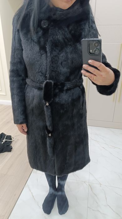 Продам норковую шубу