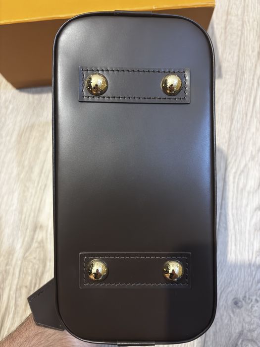 Louis Vuitton alma bb