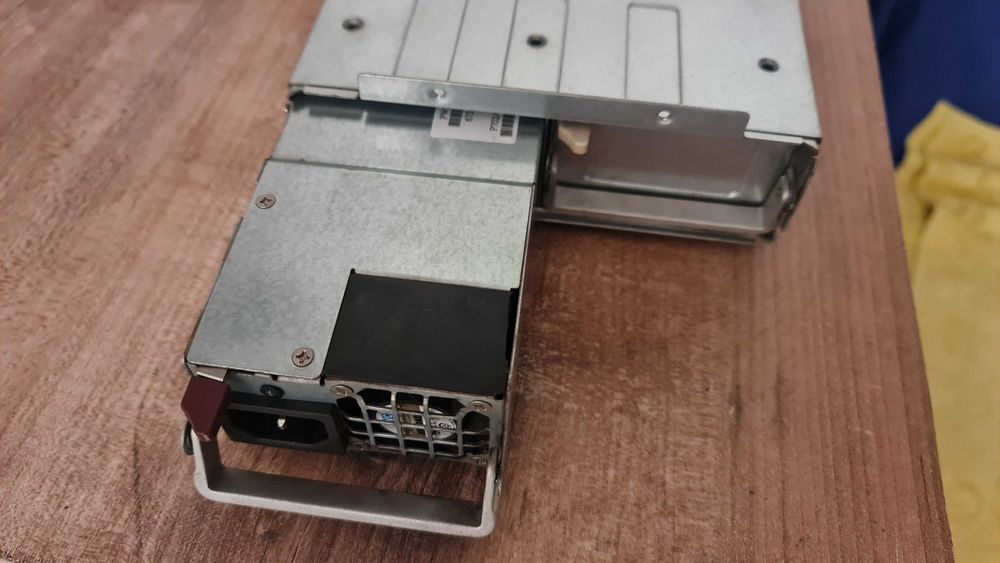 Захранване за компютър - ablecom pws-702a-1r