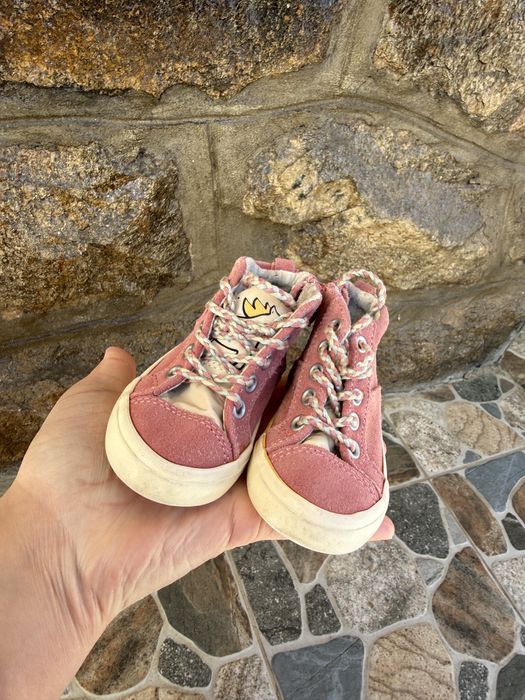 Papuci sport bebe Zara