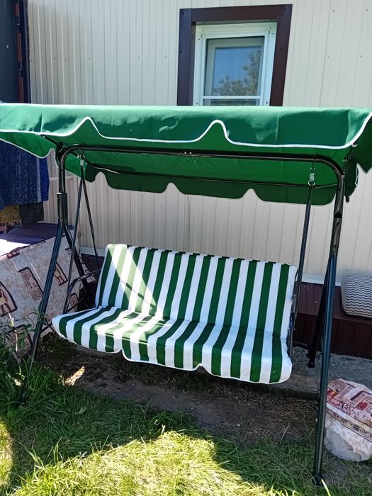 Сдаётся дом в Зимовье для отдыха.