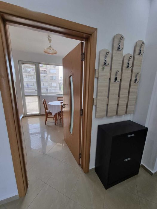 От собственик!Под наем тристаен голям апартамент Кършияка,след ремонт!