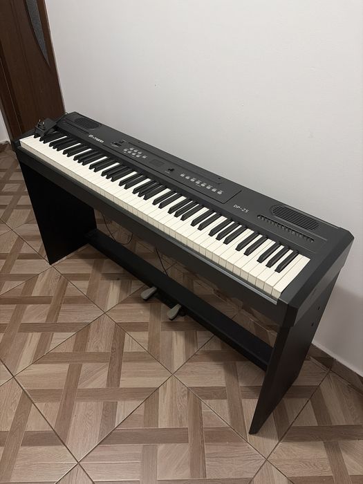 Pianina de Vanzare