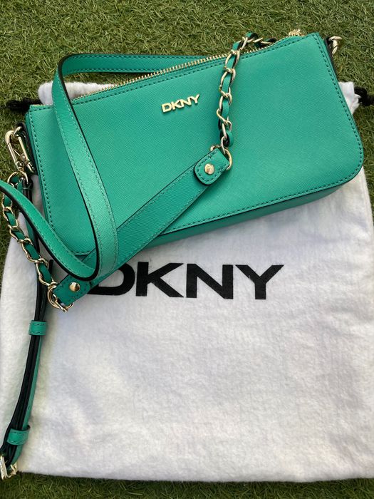 DKNY дамска чанта