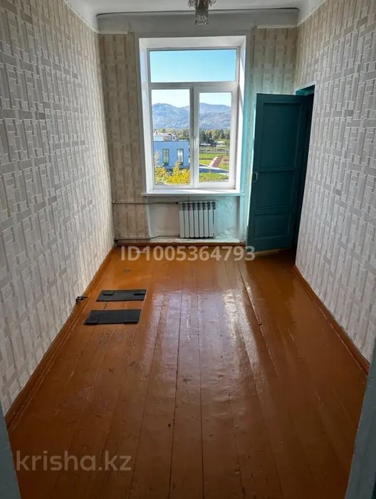 Продам квартиру на курека