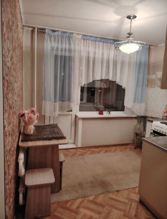 1 ком 2 гор больница, КРЦ Метро 100+