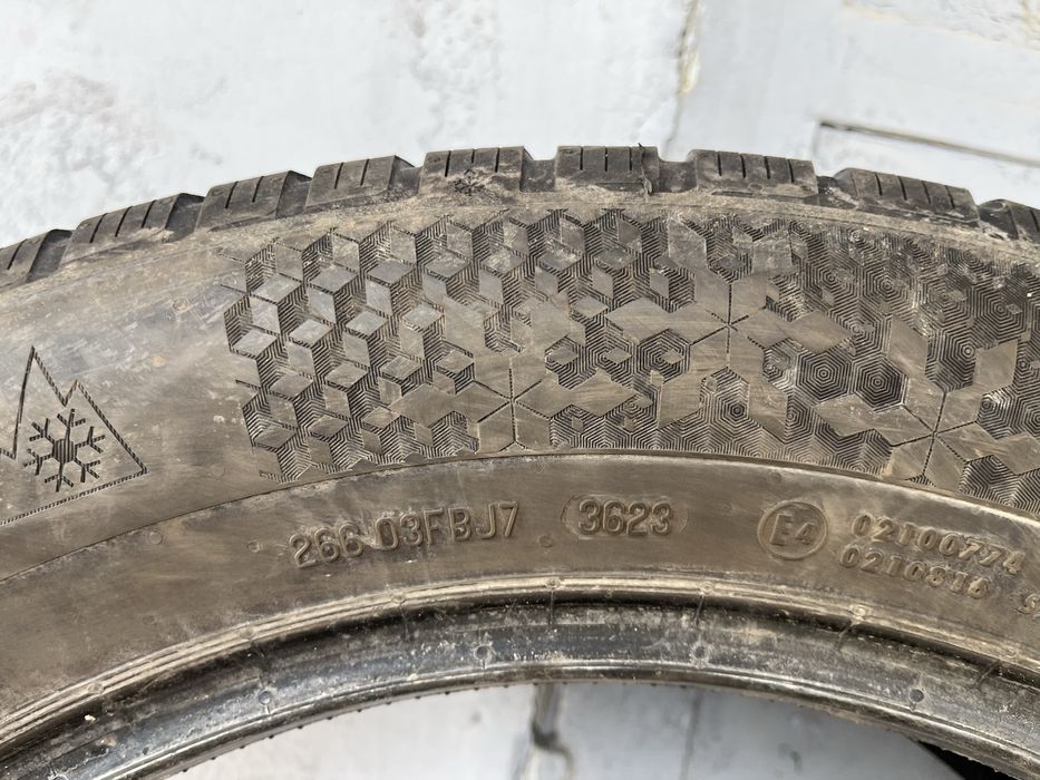 4 бр. зимни гуми 225/60/18 Continental DOT 2x3623 2x2222/3821 5,5-6 mm