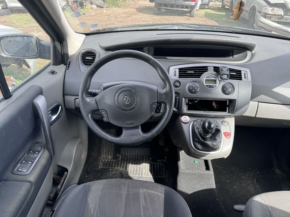 Renault Scenik 1.5dci 106hp 2005г На Части