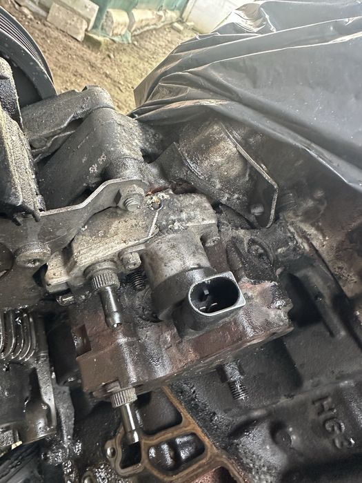 Piese BMW m57 3.0 218 cai