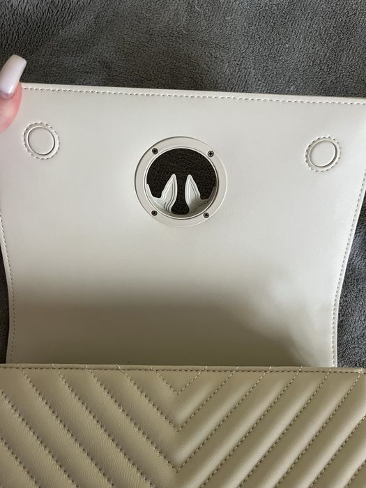 Чисто нова чанта Pinko