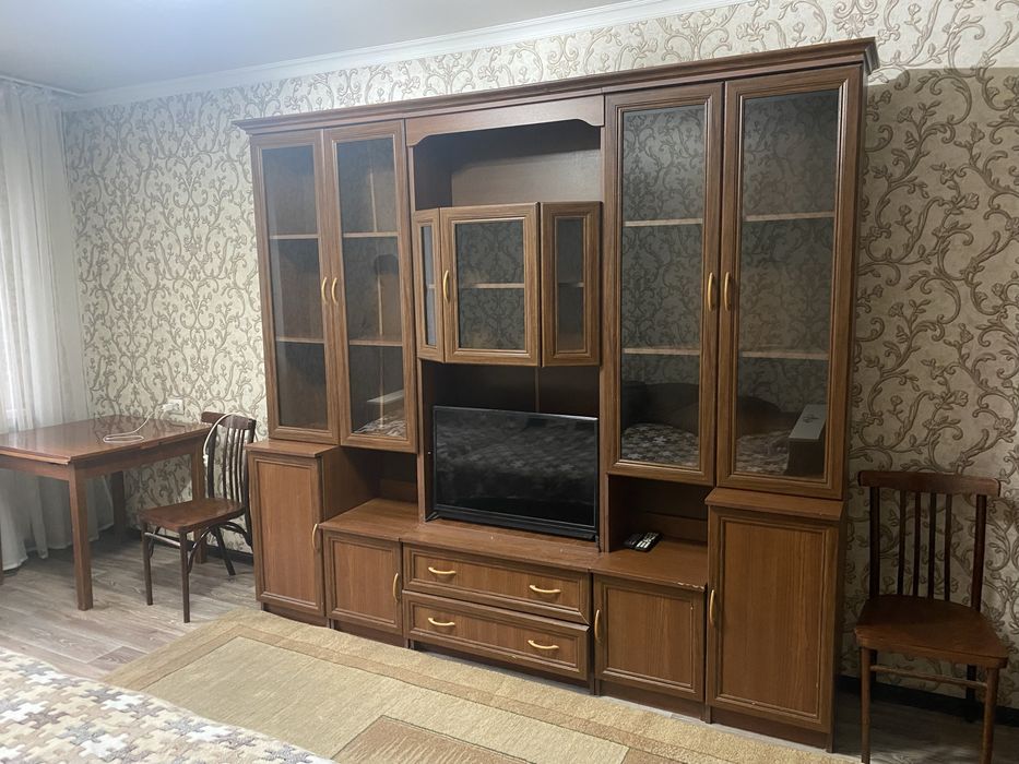Продам два шкафа