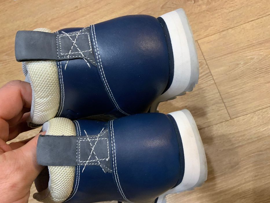 Helly Hansen-оригинални обувки 40 номер