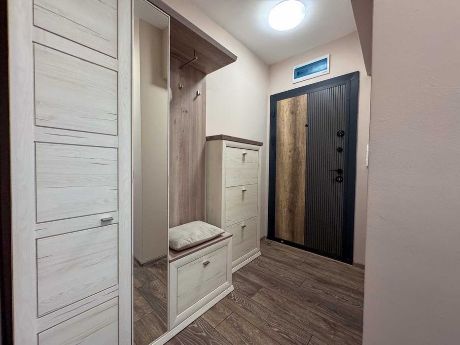 Дава се под наем Двустаен апартамент в Бургас, Център - 65 кв.м за 867 € - Снимка #9