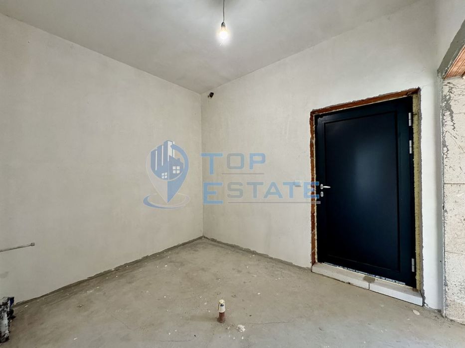 Продава се Къща в с. Нацовци, Област Велико Търново - 190 кв.м за 1311 €/кв.м - Снимка #6