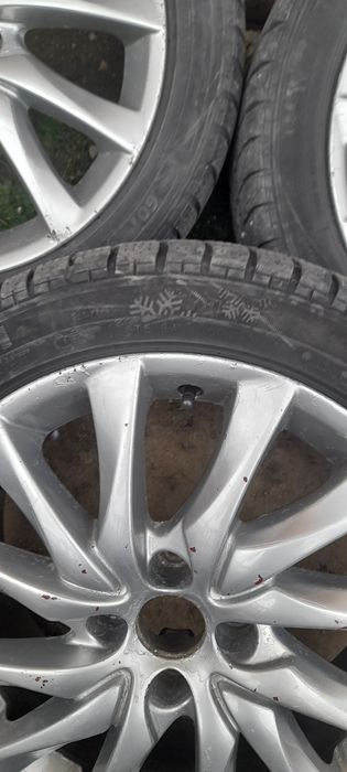 Jante aliaj peugeot 4×108r17, cu cauciucuri de iarna.