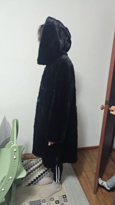 Шуба б/у продается