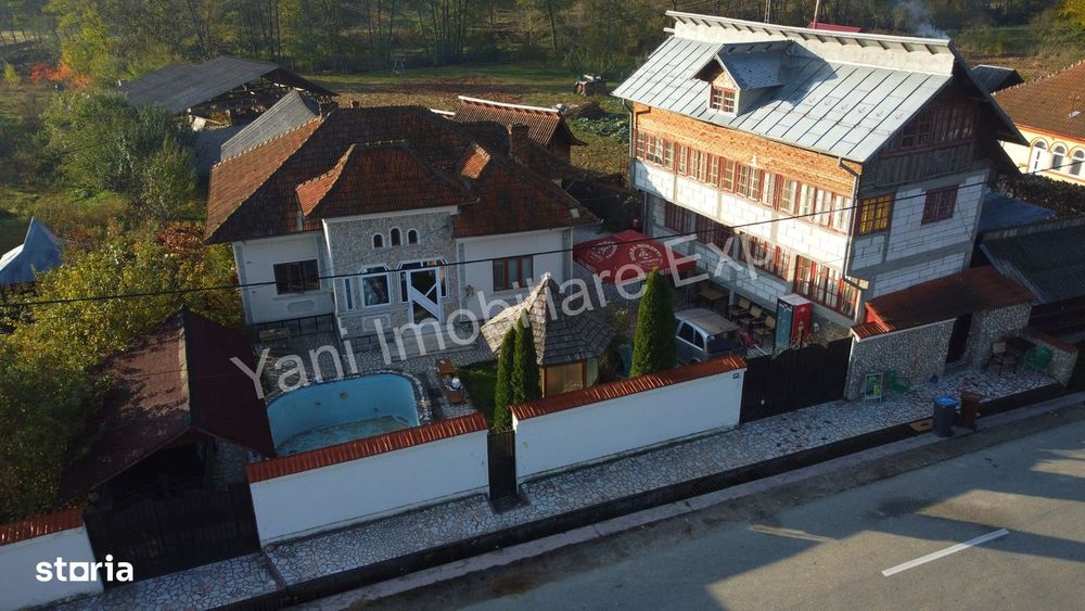 Casă + spațiu comercial de vânzare în comuna Băiculești, județ Argeș.