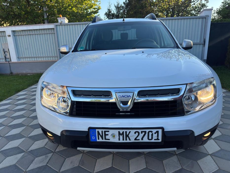 Dacia Duster Prestige 1.5 dci 110 cp An 2011
