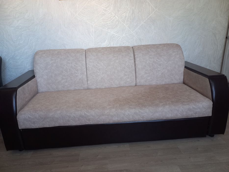 Диван и 1 кресло