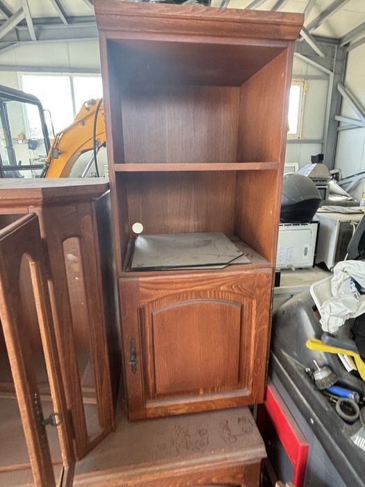 Продавам секция в перфектно състояние