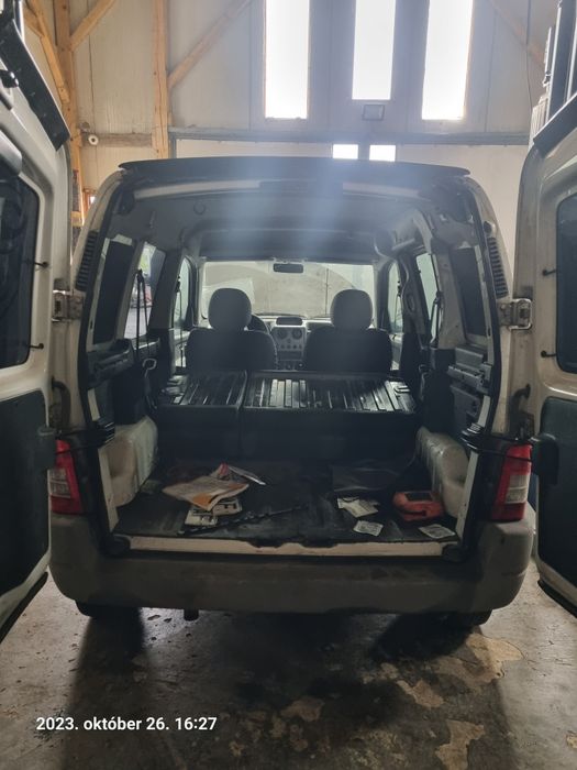 Dezmembram Citroen Berlingo 2007