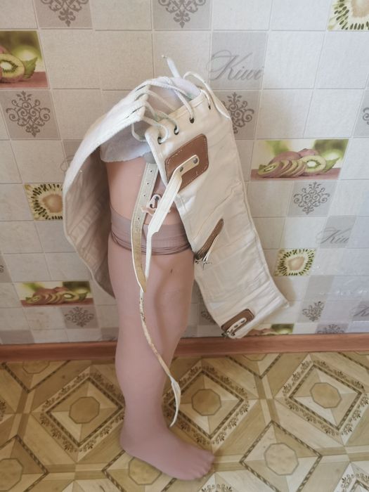 Продам костыли, ходунки.,протезы