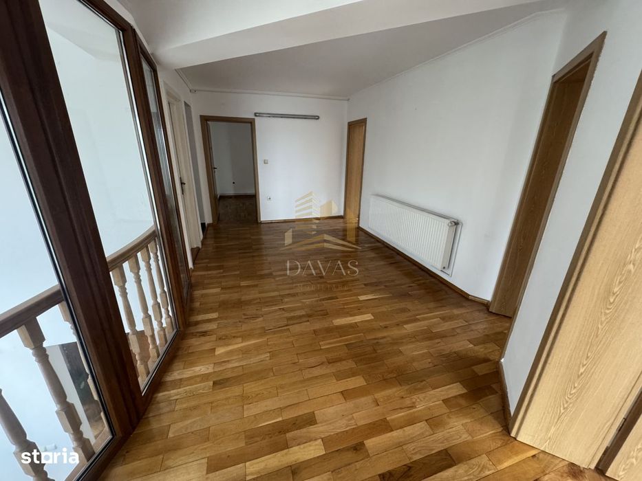 Casa individuala 11 camere 600mp utili | 1.500mp teren | Andrei Muresa