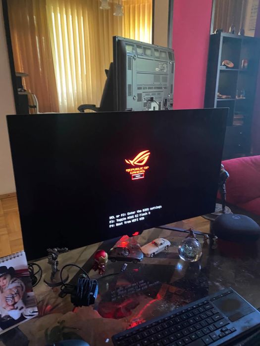 ASUS гейминг конфигурация с монитор