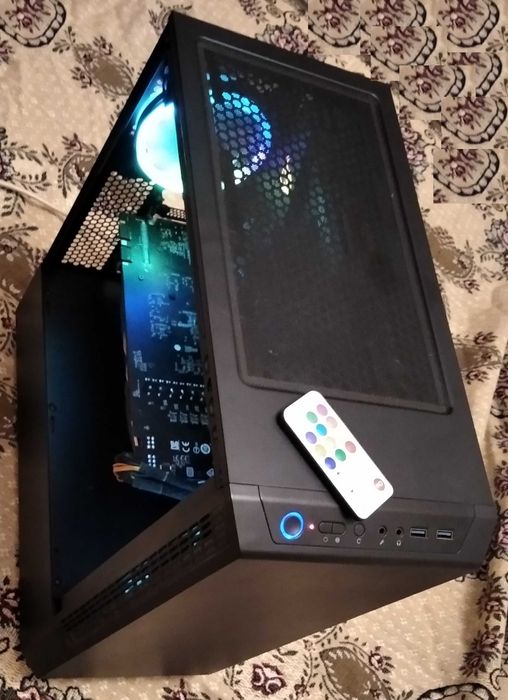 Ryzen 7 1800X, GTX 1070, 16GB, 1TB SSD, GameMax Sticla, 3xaRGB+Telecom